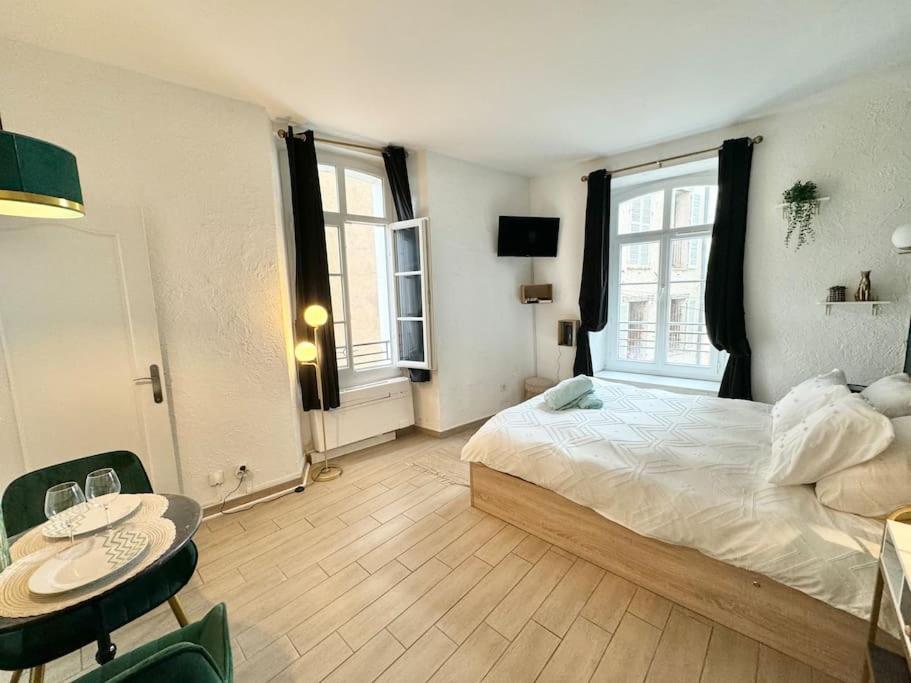Apartment Place Malespine Proche Port Vauban Antibes
